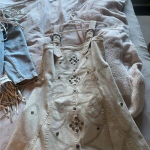 Beige Embellished Denim Skirt/oversized fringe jacket